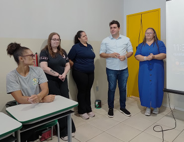 Foto 47: Professores da Rede Municipal recebem homenagem pelo Dia do Professor