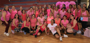 Foto 95: Aulão de Zumba e Ritmos: em especial ao Outubro Rosa!