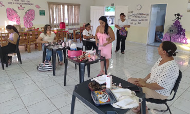 Foto 1: Curso de Automaquiagem