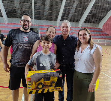 Foto 191: Especial de Natal: entrega de brinquedos