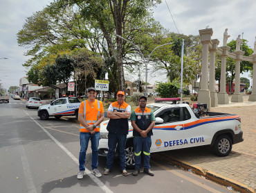 Foto 8: Blitz Ambiental conscientiza população sobre os riscos de queimadas em Quatá