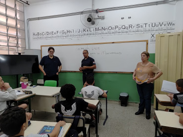 Foto 4: Guarda Municipal de Quatá realiza visita à Escola Chiquinho
