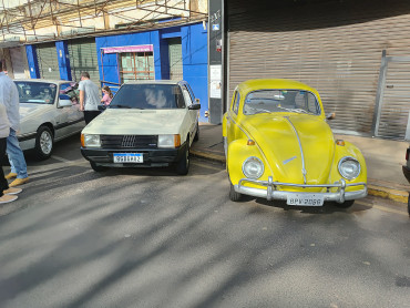 Foto 75: 3º Encontro de Carros Antigos e Motociclistas reúne centenas de expositores em Quatá