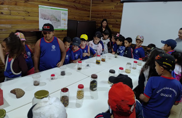 Foto 16: Alunos da Escola Orísia participam de ação educativa no Centro de Educação Ambiental de Paraguaçu Paulista