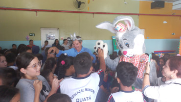 Foto 118: Entrega de Ovos de Páscoa 2025