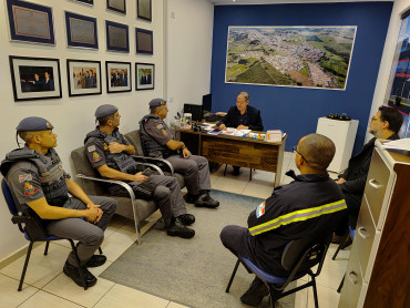 Foto 8: Prefeitura de Quatá reforça parceria com a Polícia Militar em reunião com Comando de Marília / Tupã