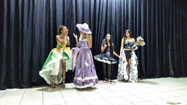 Foto 65: Moda e consciência ambiental é destaque em desfile da Etec