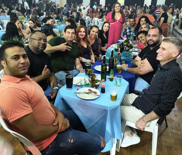 Foto 160: Funcionários Municipais de Quatá são homenageados com festa