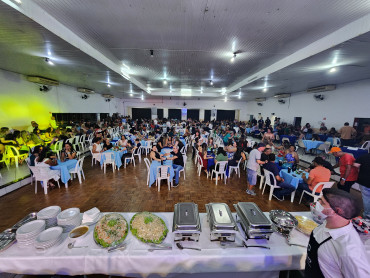 Notícia Funcionários Municipais de Quatá são homenageados com festa