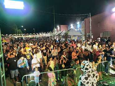 Foto 121: Julinão Caipira atrai centenas de pessoas