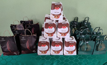 Foto 5: Em clima de Natal, Residência Terapêutica participa de confraternização