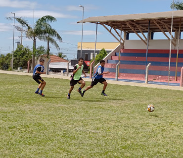 Foto 7: Avaliação do Sfera Futebol Clube reúne atletas de Quatá