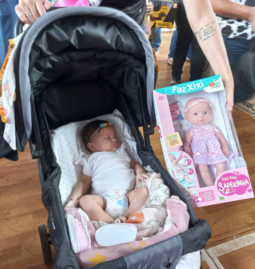 Foto 35: Especial de Natal: entrega de brinquedos