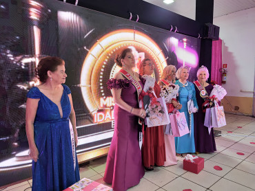 Foto 72: Candidata de Quatá vence Concurso Miss Terceira Idade Regional 2025