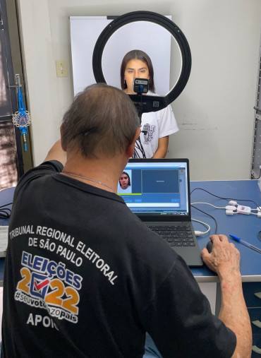 Foto 7: Junta do Cartório Eleitoral realiza mais um atendimento para 1º Título de Eleitor e Regularização da Biometria