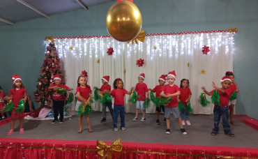 Foto 116: Apresentações de encerramento de final de ano das Creches