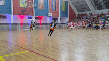 Foto 19: Villa F.C vence nos pênaltis a final do Campeonato de Férias e conquista o título de campeã da competição