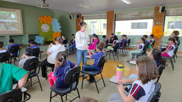 Foto 34: Prefeitura de Quata e Usina Ibéria promovem ação educativa para conservação de aves ameaçadas   