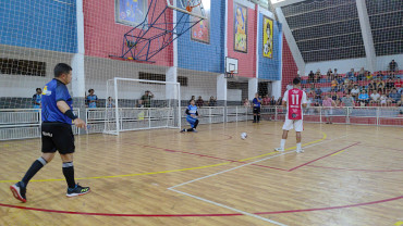 Foto 91: Villa F.C vence nos pênaltis a final do Campeonato de Férias e conquista o título de campeã da competição