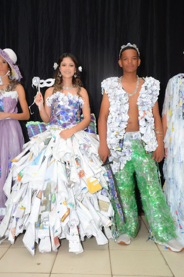Foto 71: Moda e consciência ambiental é destaque em desfile da Etec