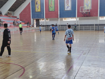 Foto 26: 1º jogo da final do Campeonato da Unipontal é realizado em Quatá