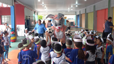 Foto 171: Entrega de Ovos de Páscoa 2025