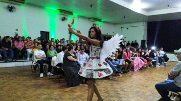 Foto 43: Moda e consciência ambiental é destaque em desfile da Etec
