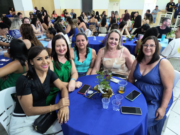 Foto 6: Funcionários Municipais de Quatá são homenageados com festa