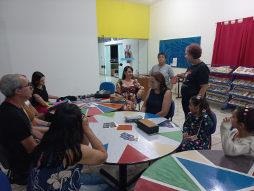 Foto 203: Quatá recebe Palco Móvel Emcena Brasil Edição Certame