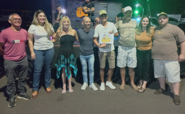 Foto 51: Quatá realiza 1º Concurso: quem Come Mais Pizza e Concurso Arte na Caixa