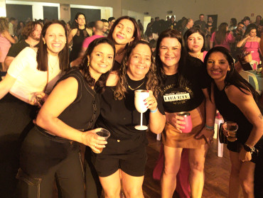 Foto 266: Funcionários Municipais de Quatá são homenageados com festa