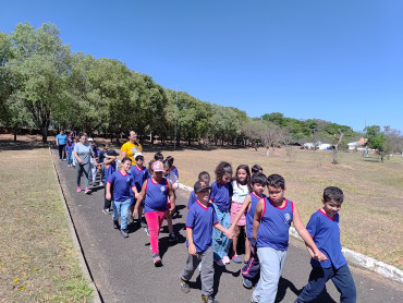 Foto 33: Alunos da Escola Orísia participam de ação educativa no Centro de Educação Ambiental de Paraguaçu Paulista