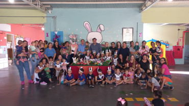 Foto 159: Entrega de Ovos de Páscoa 2025