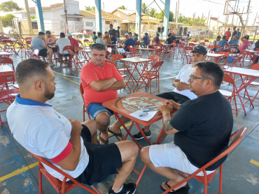 Foto 33: Torneio de Truco é realizado em comemoração ao Dia do Trabalhador