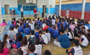 Foto 39: Alunos e usuários recebem orientações sobre prevenção e controle do diabetes 