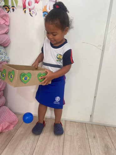 Foto 19: Creche Orísia comemora 7 de Setembro