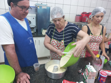Foto 3: Delícias de Natal: Curso de Panetone e Bolachinhas Natalinas