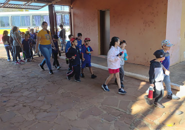Foto 23: Alunos da Escola Orísia participam de ação educativa no Centro de Educação Ambiental de Paraguaçu Paulista