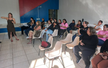 Foto 11: Funcionários participam de capacitação sobre o Estatuto da Criança e do Adolescente e violência sexual