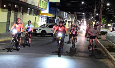Foto 48: Caminhada e Passeio Ciclístico em prol do Outubro Rosa