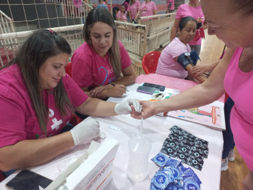 Foto 48: Aulão de Zumba e Ritmos: em especial ao Outubro Rosa!