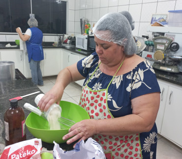 Foto 7: Delícias de Natal: Curso de Panetone e Bolachinhas Natalinas
