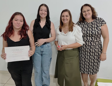 Foto 63: Entrega de certificados marca encerramento de cursos profissionalizantes em Quatá