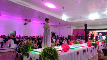 Foto 223: Candidata de Quatá vence Concurso Miss Terceira Idade Regional 2025