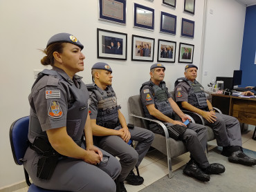 Foto 1: Prefeitura de Quatá reforça parceria com a Polícia Militar em reunião com Comando de Marília / Tupã