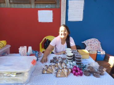 Foto 57: Festa do Trabalhador reúne centenas de pessoas