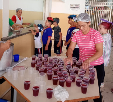 Foto 234: Churrasco marca as comemorações alusivas ao Dia das Crianças