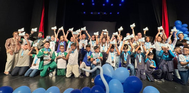 Foto 2: Quatá participa da cerimônia de Premiação das Olimpíadas do CIVAP