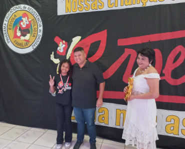 Foto 135: Alunos dos 5º anos de Escolas Municipais recebem certificado do Proerd