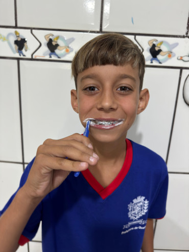 Foto 25: Saúde Bucal vai até as Escolas Municipais e particulares de Quatá